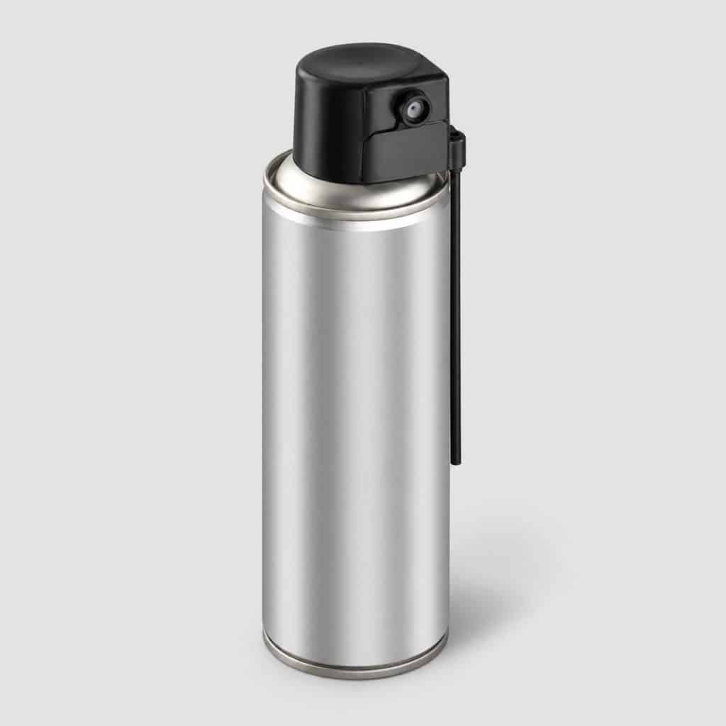 Spray nettoyant pour débitmètre sur fond clair